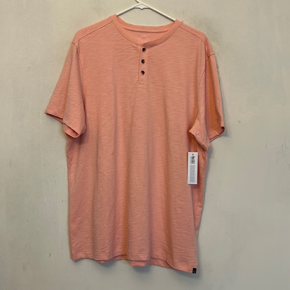Even Tide pink short sleeve henley collar tee Size L New